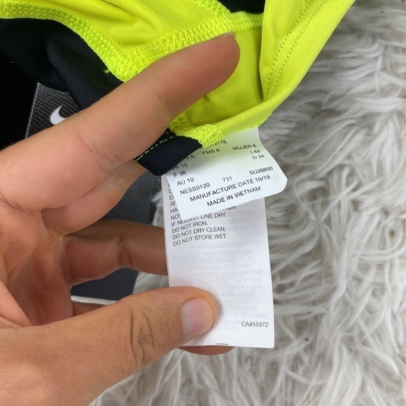 NWT Nike Swimsuit - Picture 8 of 9